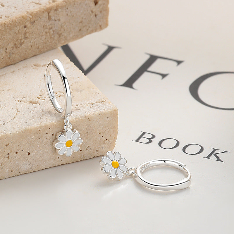 Sterling Silver Enamel Daisy Huggie Hoops | Dainty Daisy Dangle Earrings | Silver Floral Hoop Jewelry - Zerra 
