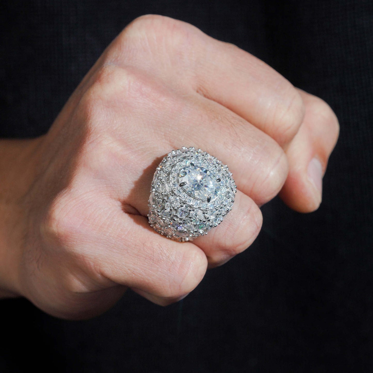 Male model wearing the ring on finger.