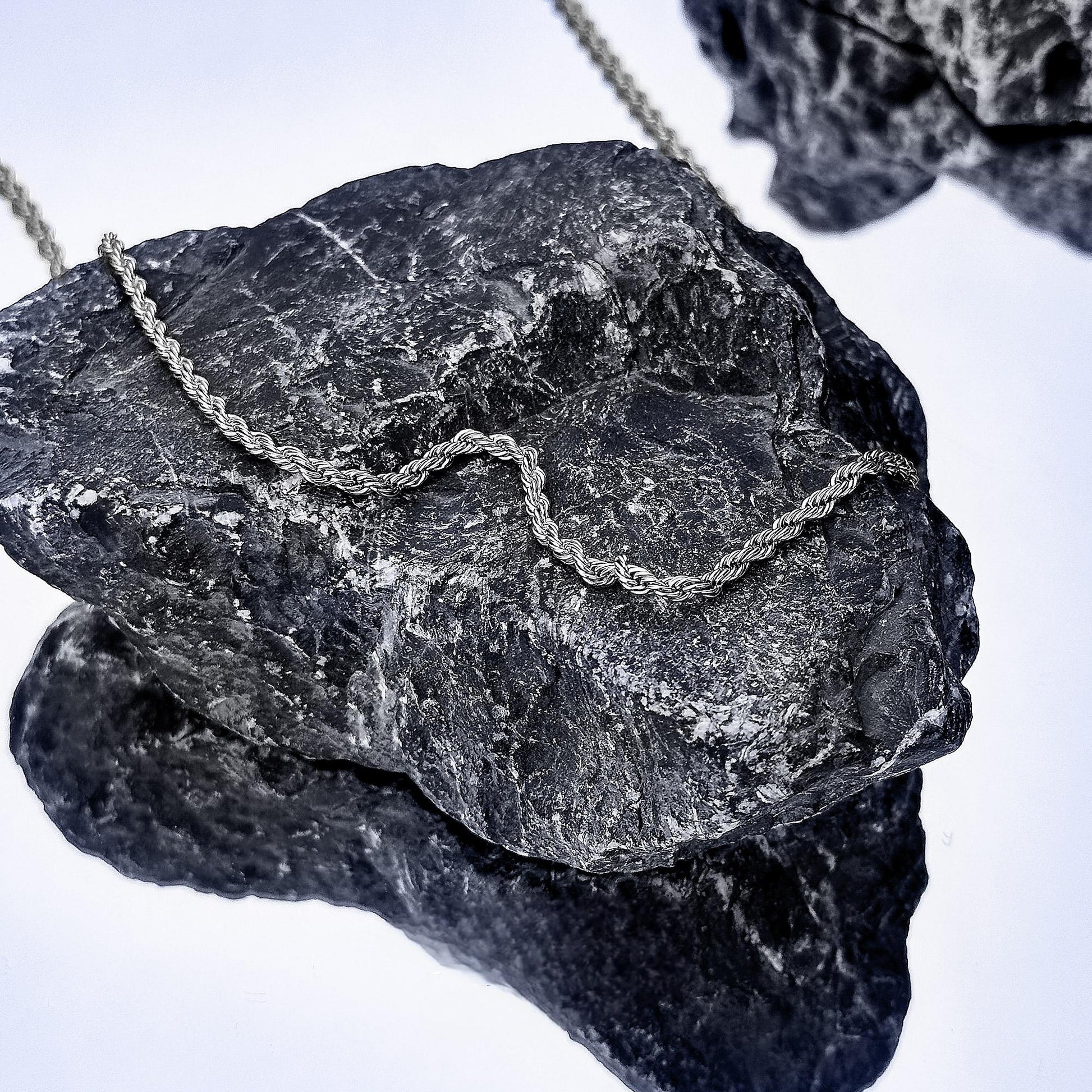 “925 sterling silver minimalist rope chain necklace for men – flat lay view”