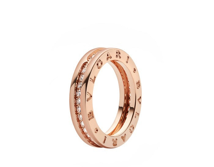  BVLGARI B.zero1 ring  with pavé diamonds on the spiral