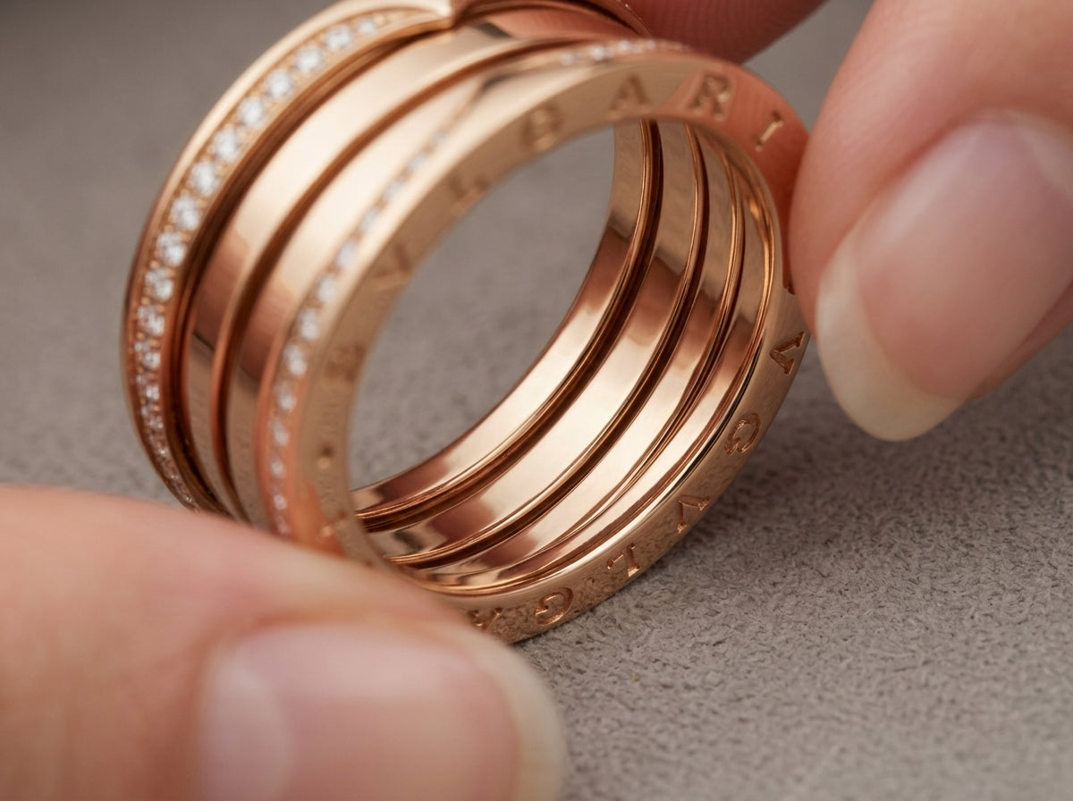 BVLGARI B.zero 1 ring full pavé diamonds along its edges
