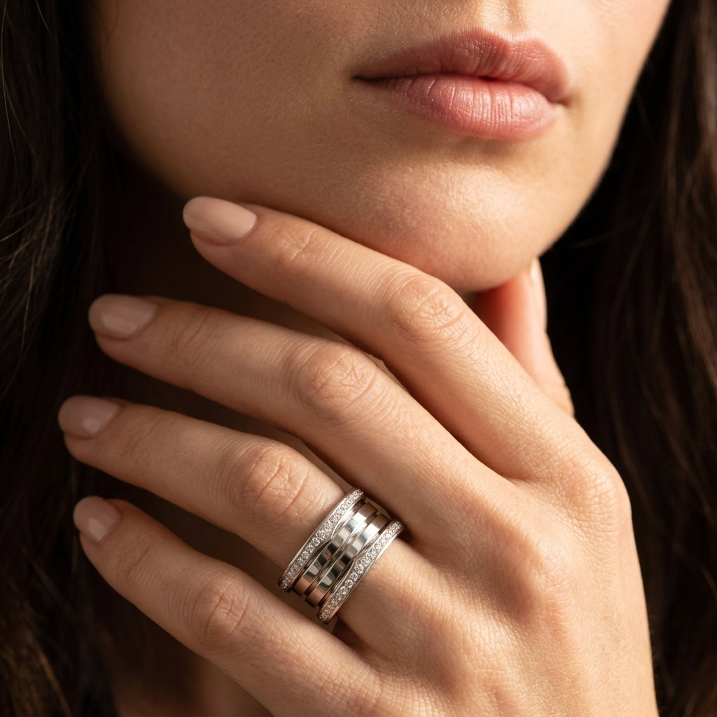 BVLGARI B.zero 1 ring full pavé diamonds along its edges