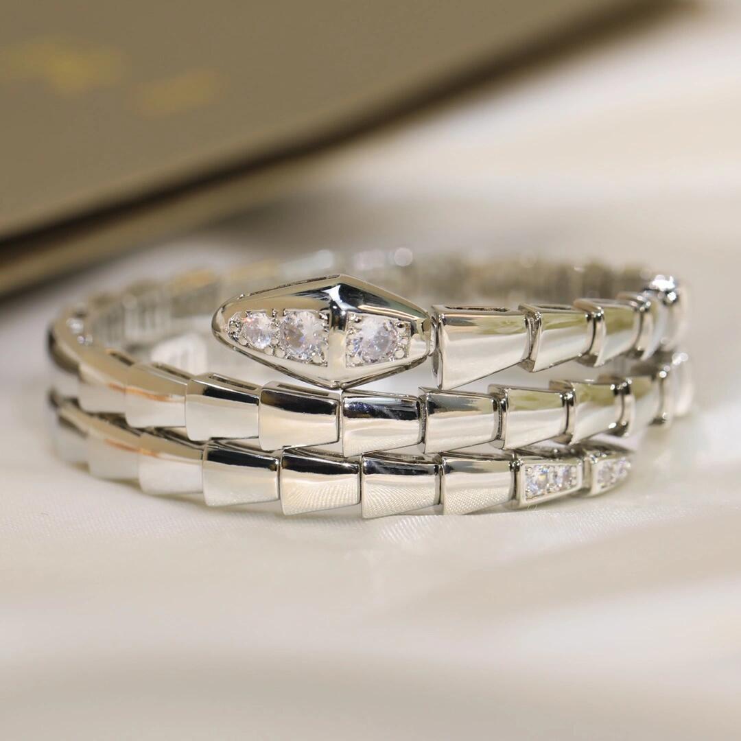 BVLGARI Serpenti Viper Double bracelet  half diamond