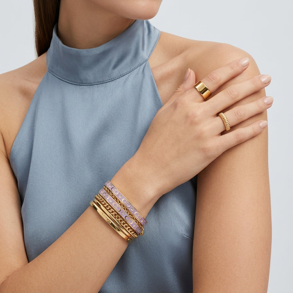 COACHR Signature Enamel Pink Hinged Bangle Bracelet