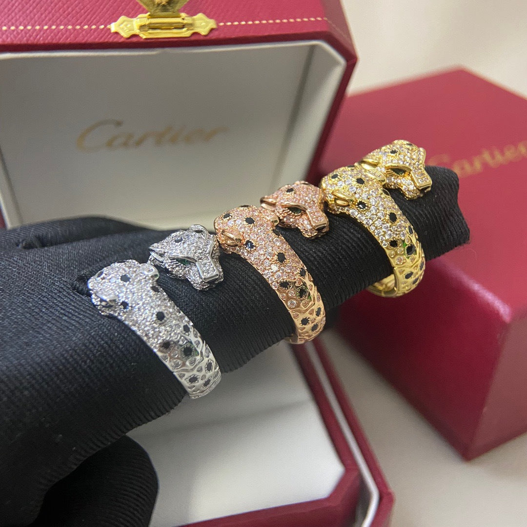 Cartier Panthère de Cartier ring, semi-paved