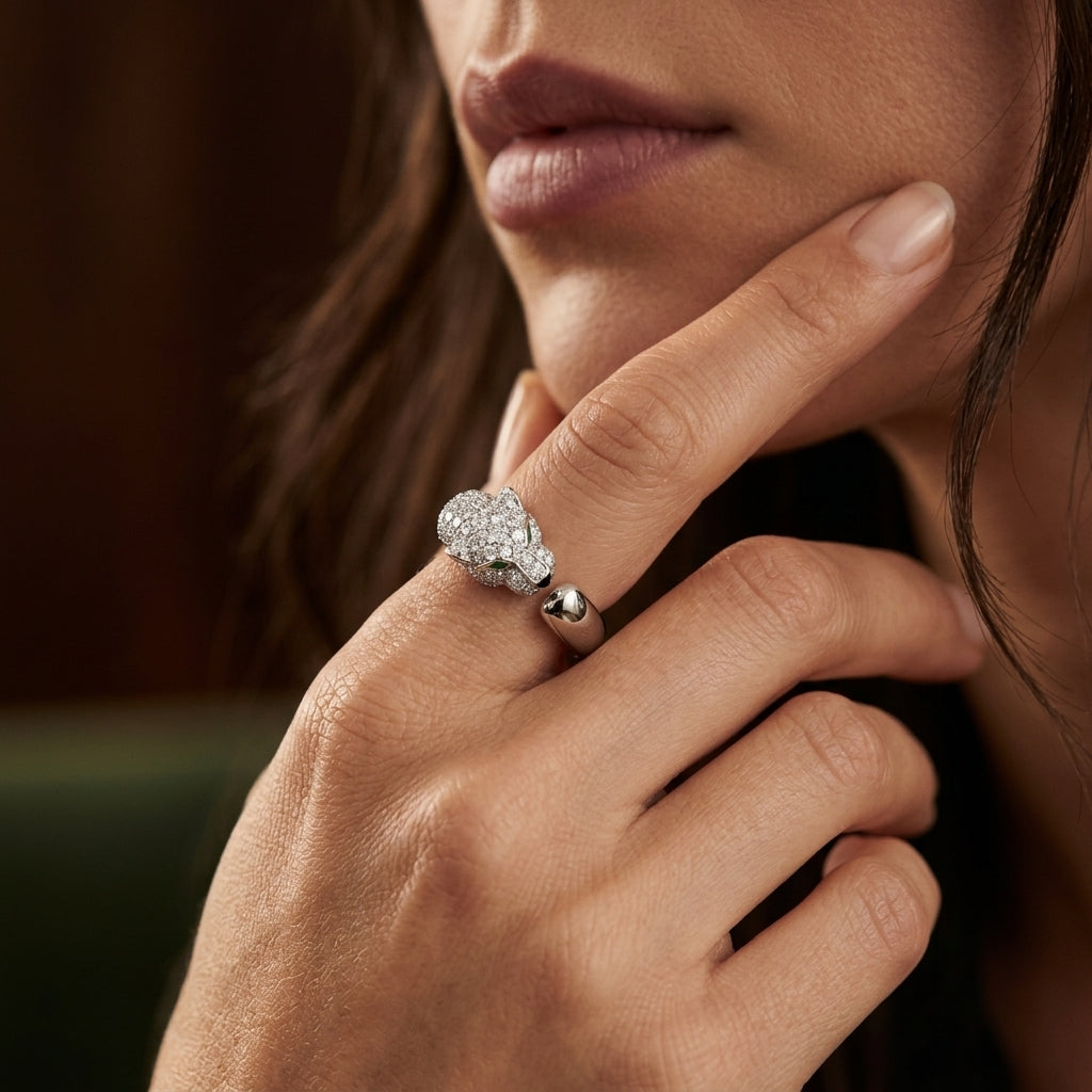 Cartier Panthère de  ring Narrow model、half-paved