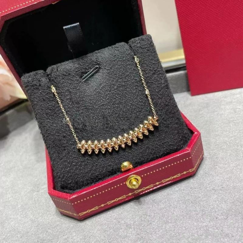 Clash de Cartier pendant