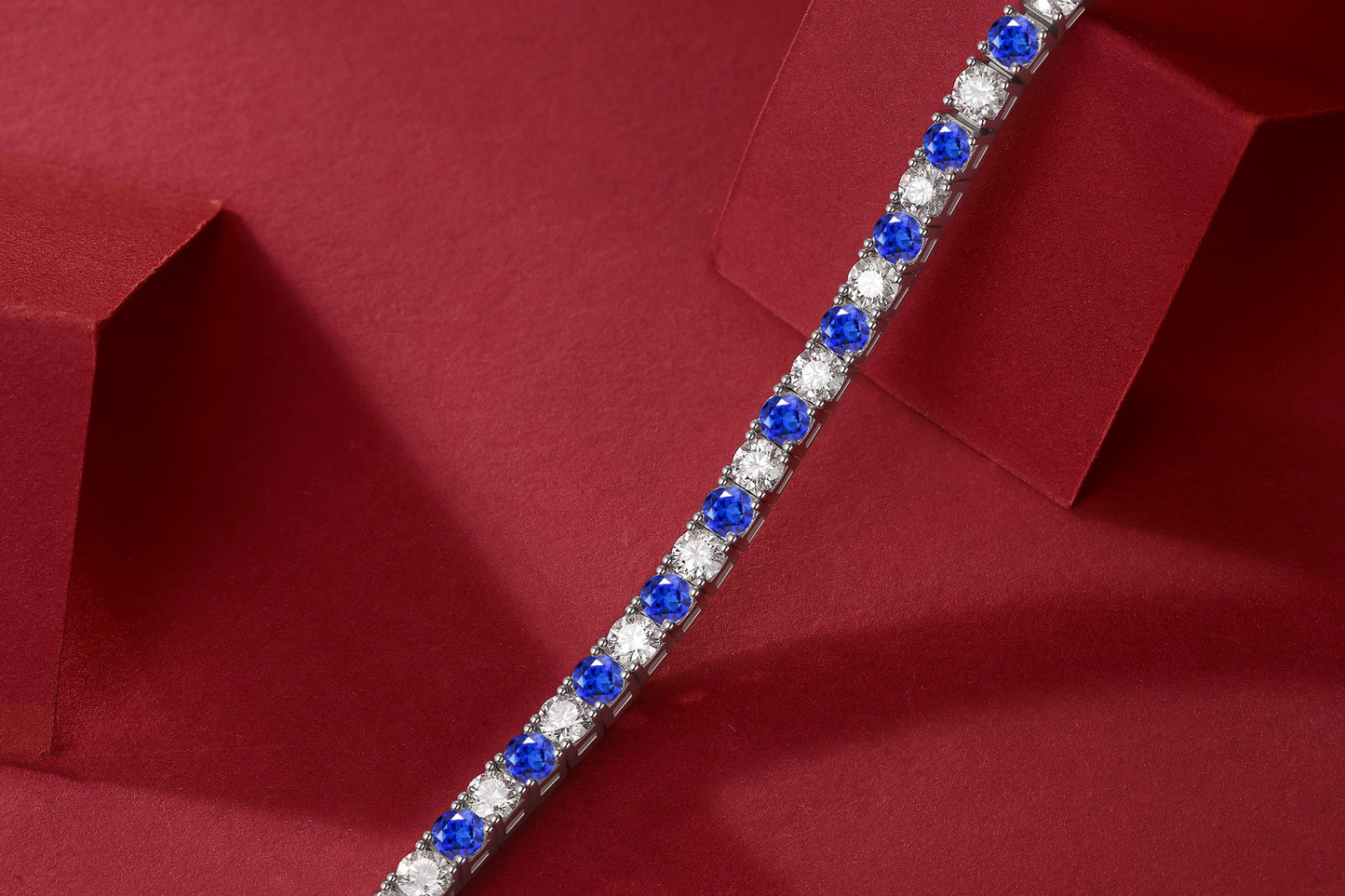 Emerald Moissanite Tennis Bracelet – 18K Yellow Gold.