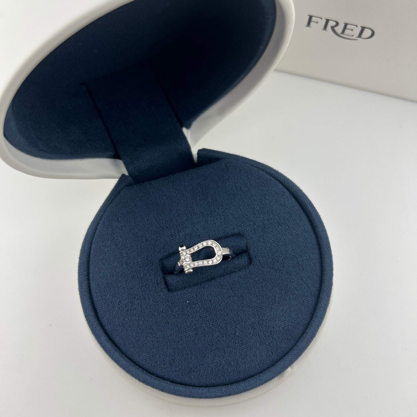 FORCE 10 RING Small model diamonds