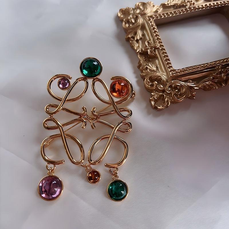 A fashion-forward individual in a minimalist outfit, using the necklace as the powerful, artistic centerpiece of their look.
