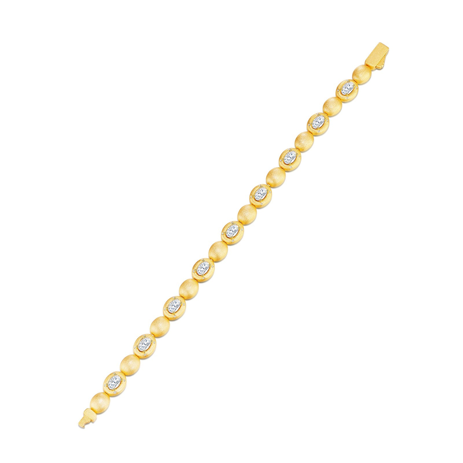 Close-up of bracelet clasp centered on white background, high detail metal, soft shadow-free lighting.