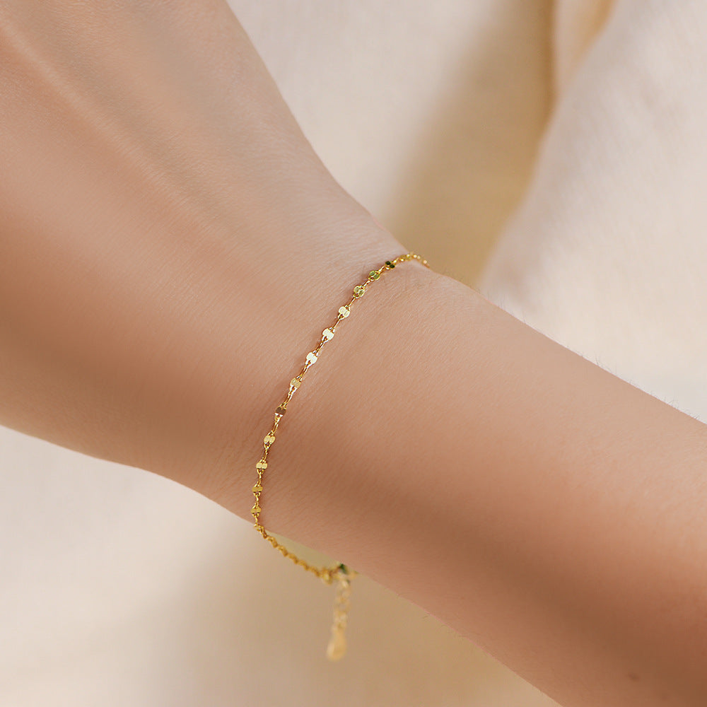 Woman Wearing Minimalist Japanese Style Lips Bracelet