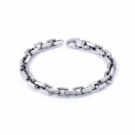 S925_Sterling_Silver_Square_Link_Chain_8mm_Classic_Sports_Jewelry-1Silver chain bracelet on a white background