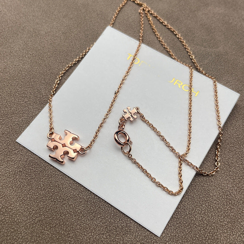Tory Burch Kira Gold Pendant Necklace | Chevron Pendant Necklace | Kira Collection Gold Necklace
