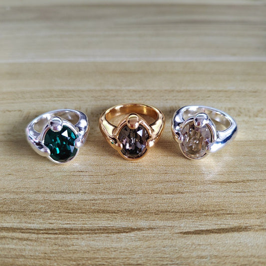 UNOde50 Oval Faceted Black Crystal Ring