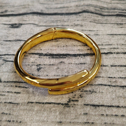 Uno de 50 Tubular shaped bangle bracelet