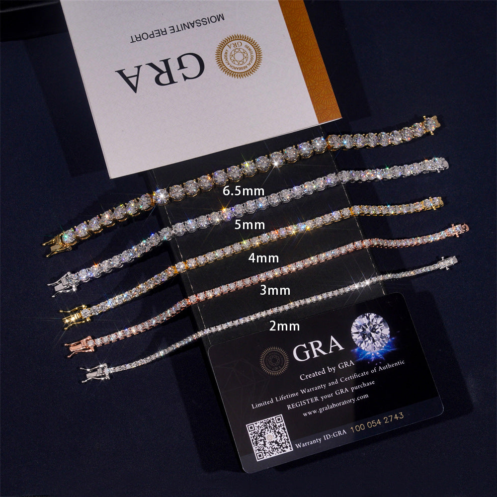 Set of diamond bracelets with size labels on a dark background, featuring the GRA brand.