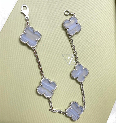 Van Cleef & Arpels Alhambra Bracelet Purple chalcedony