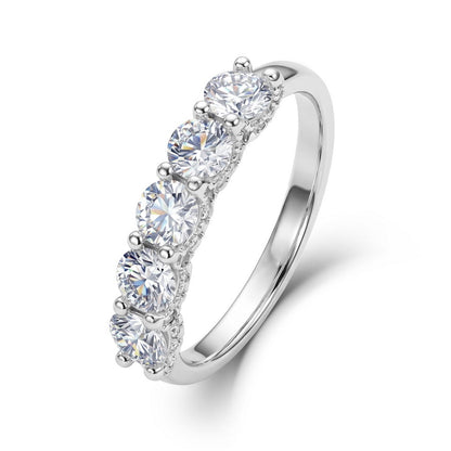 Classic five-stone round brilliant lab grown diamond wedding ring in 925 silver.