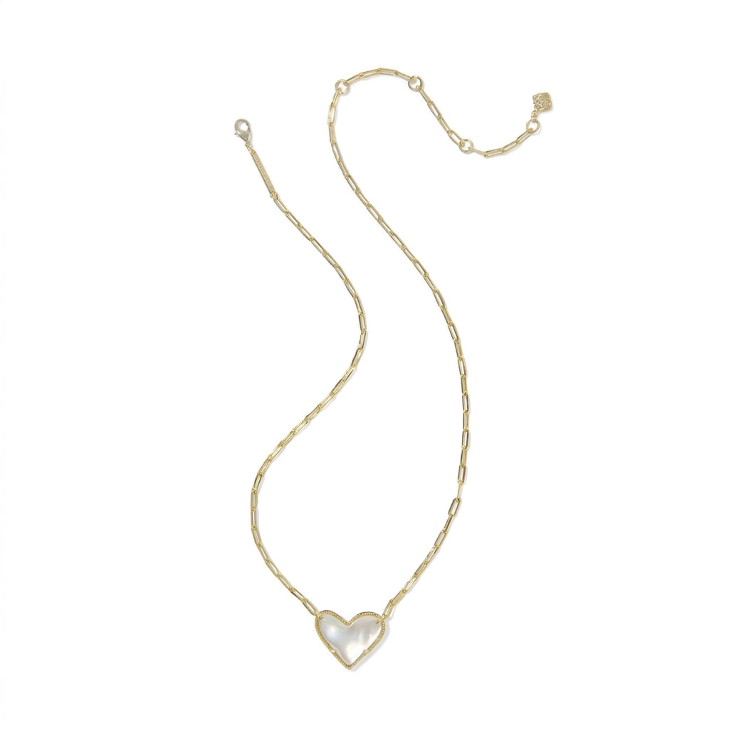 Full view of the Kendra Scott Ari gold heart paperclip necklace chain layout, showing the single adjustable slider bead closure.