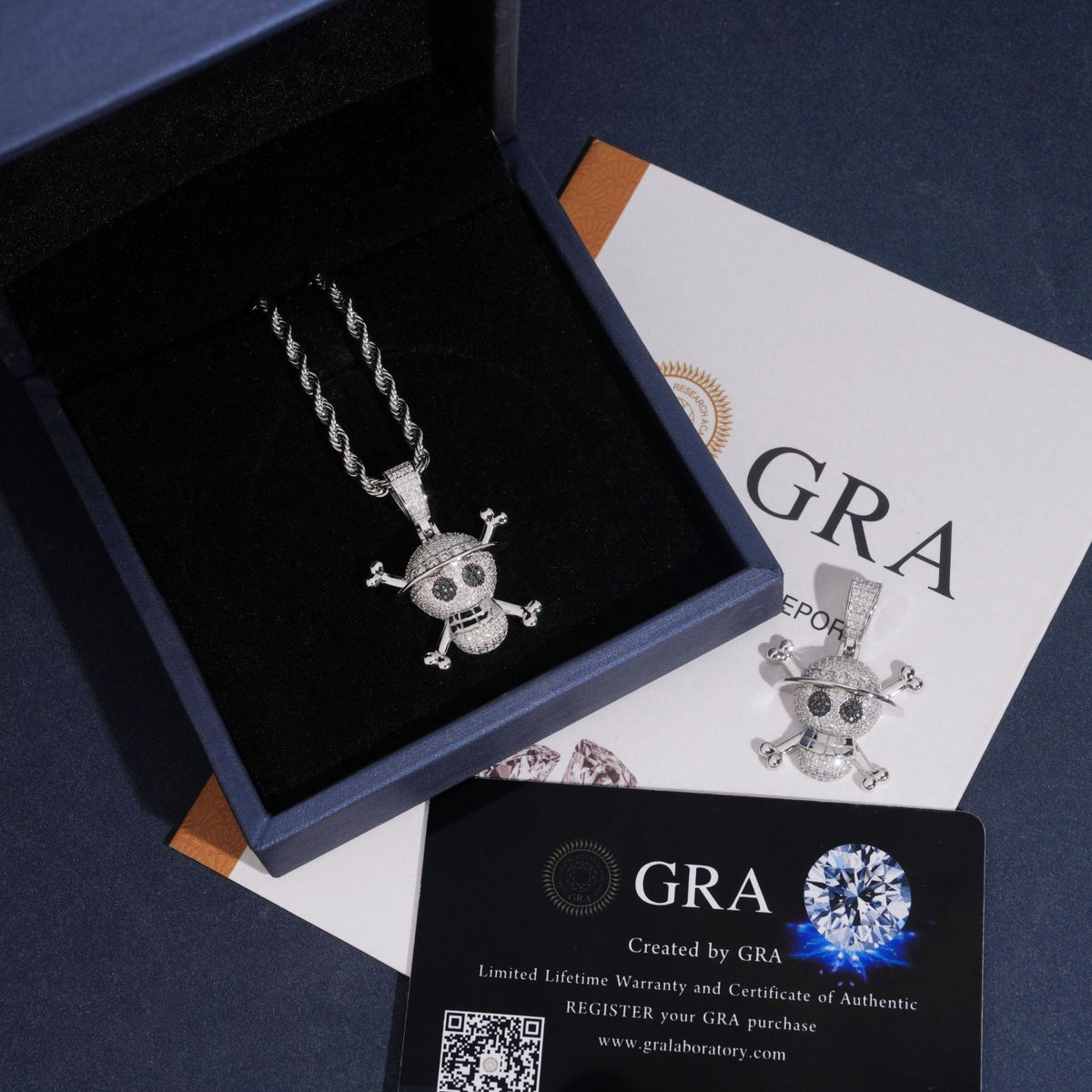 S925 silver iced out moissanite straw hat pirate skull pendant in luxury blue gift box with GRA certificate card   