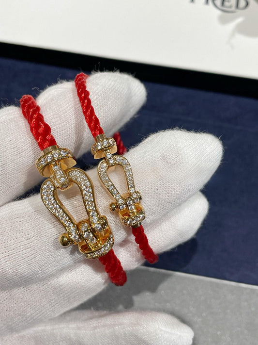 Force 10 bracelet 18k yellow gold and diamonds